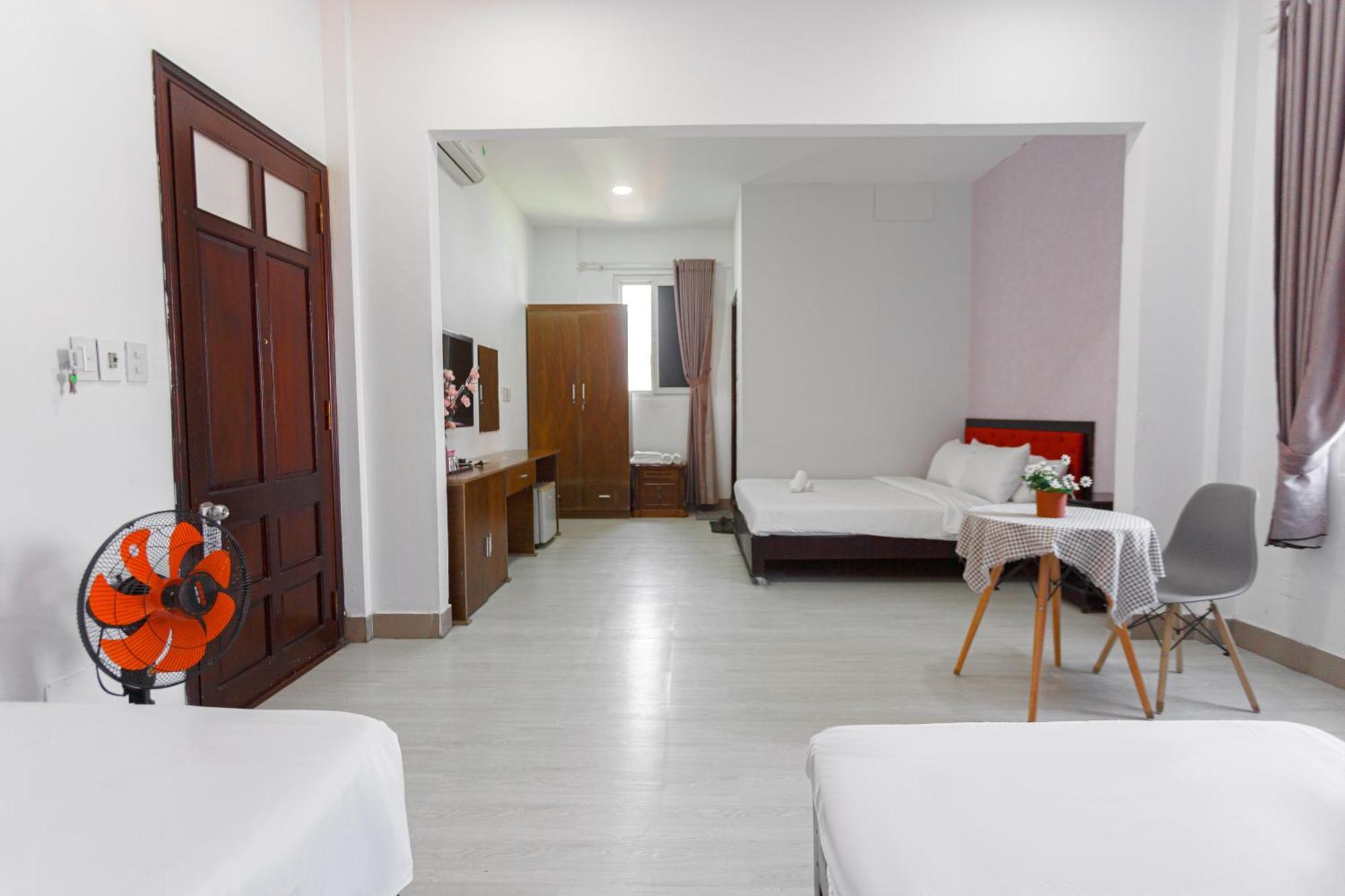 Kly Hotel Hue Rum bild