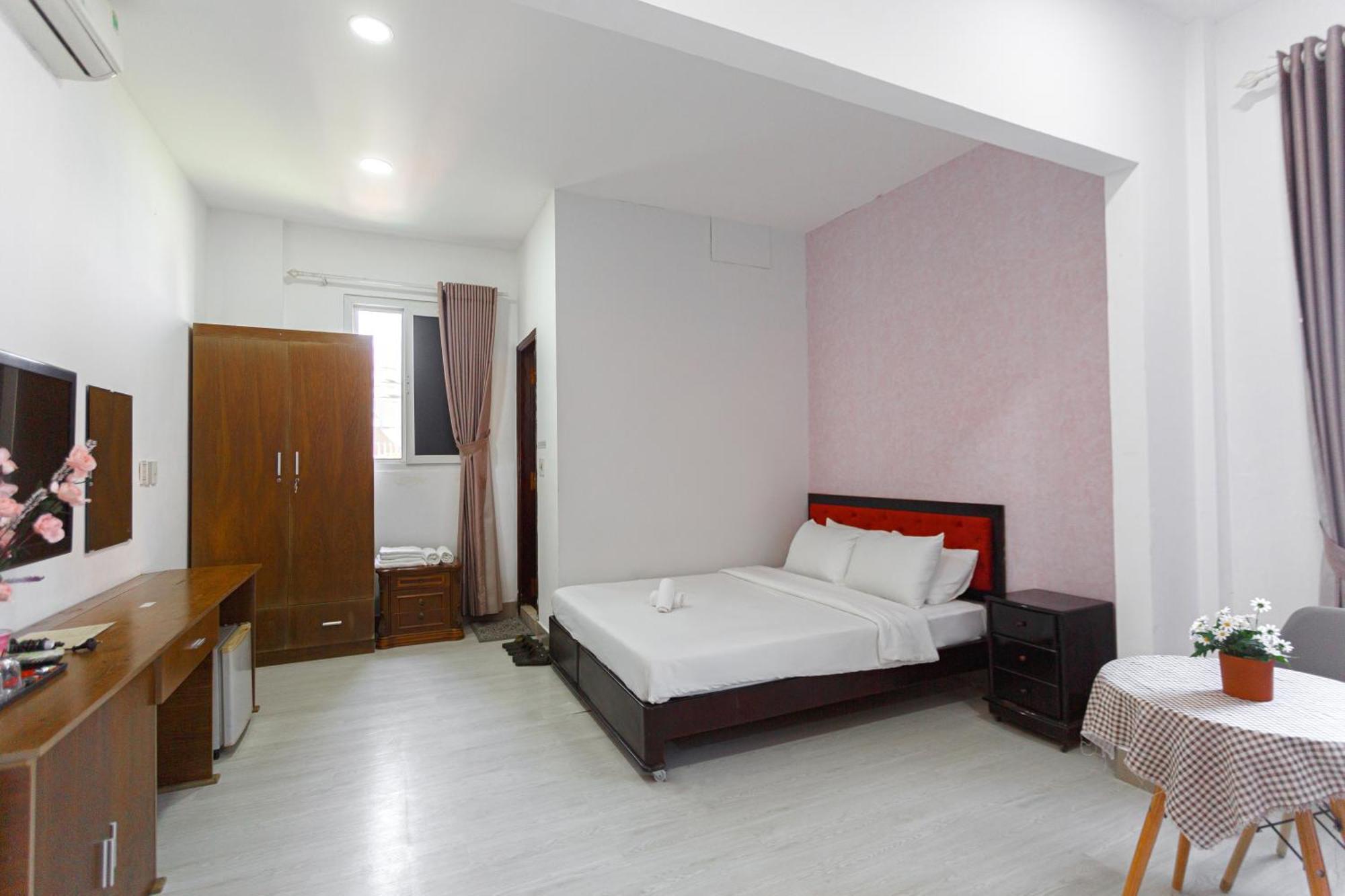 Kly Hotel Hue Rum bild